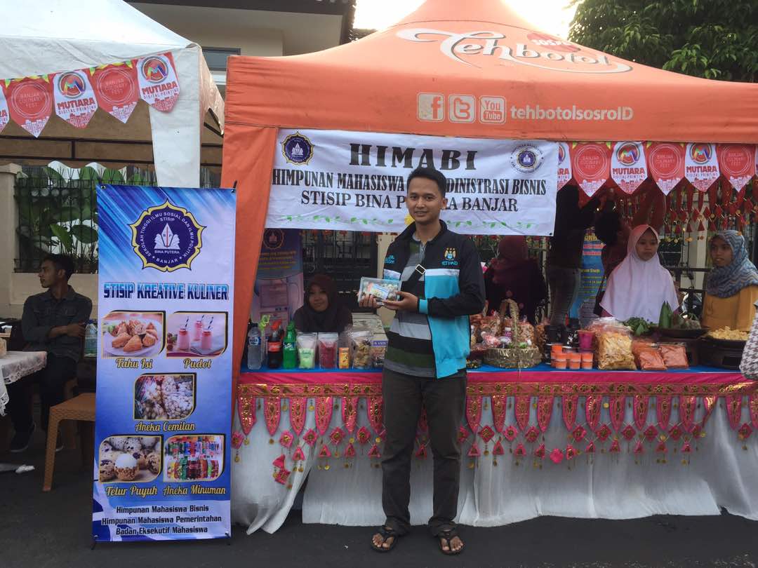 HIMABI  Pamerkan Produk Mahasiswa pada acara Banjar Culinary Fest 2017